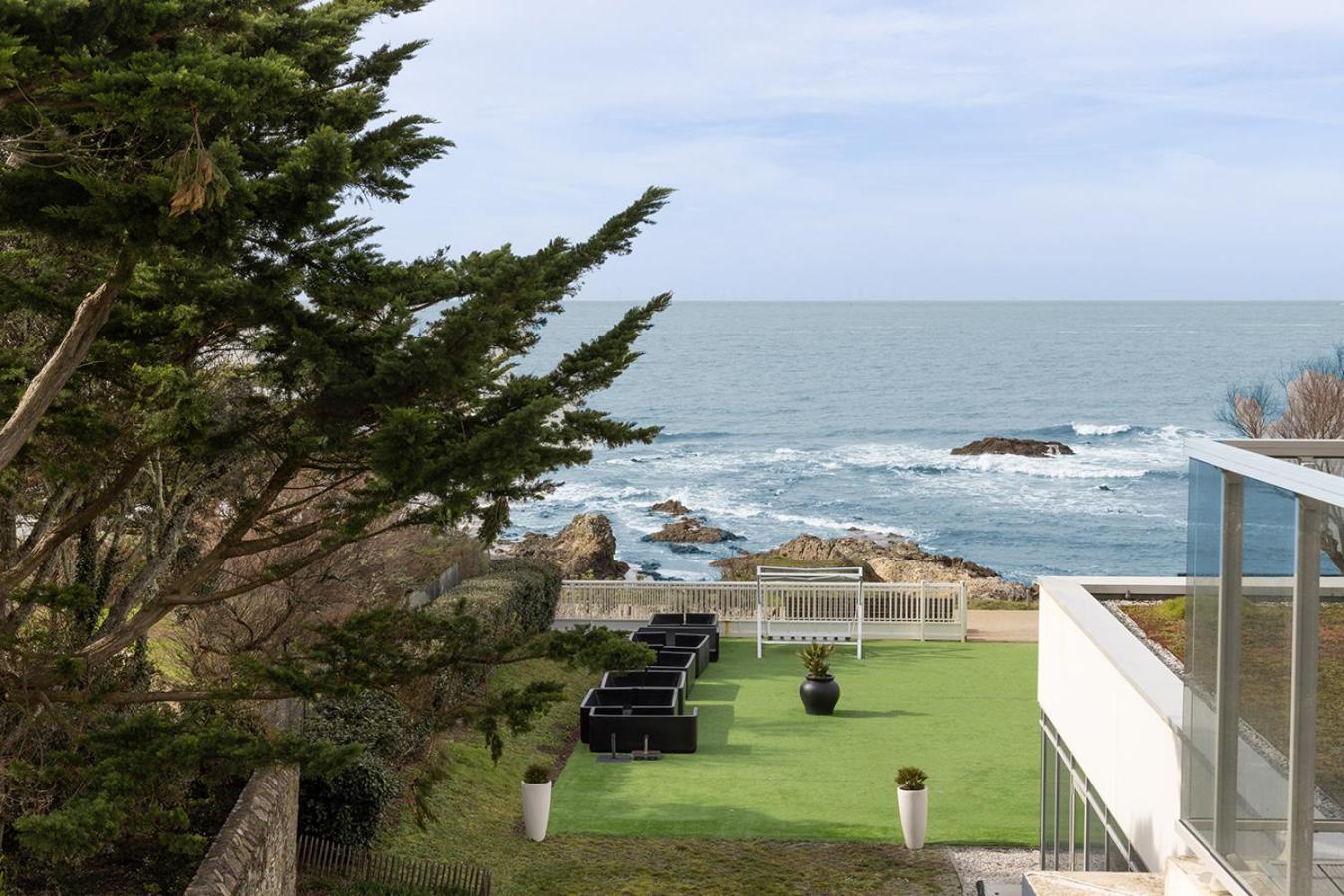 Hotel Chateau Des Tourelles - Relais Thalasso & Spa Pornichet Buitenkant foto